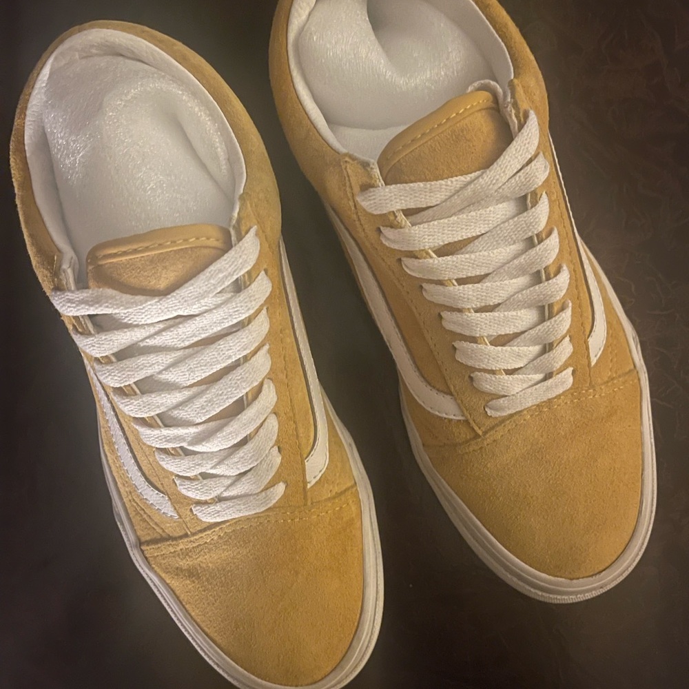 Yellow Suede Vans Old Skool Skate Shoe - Picture 5 of 8